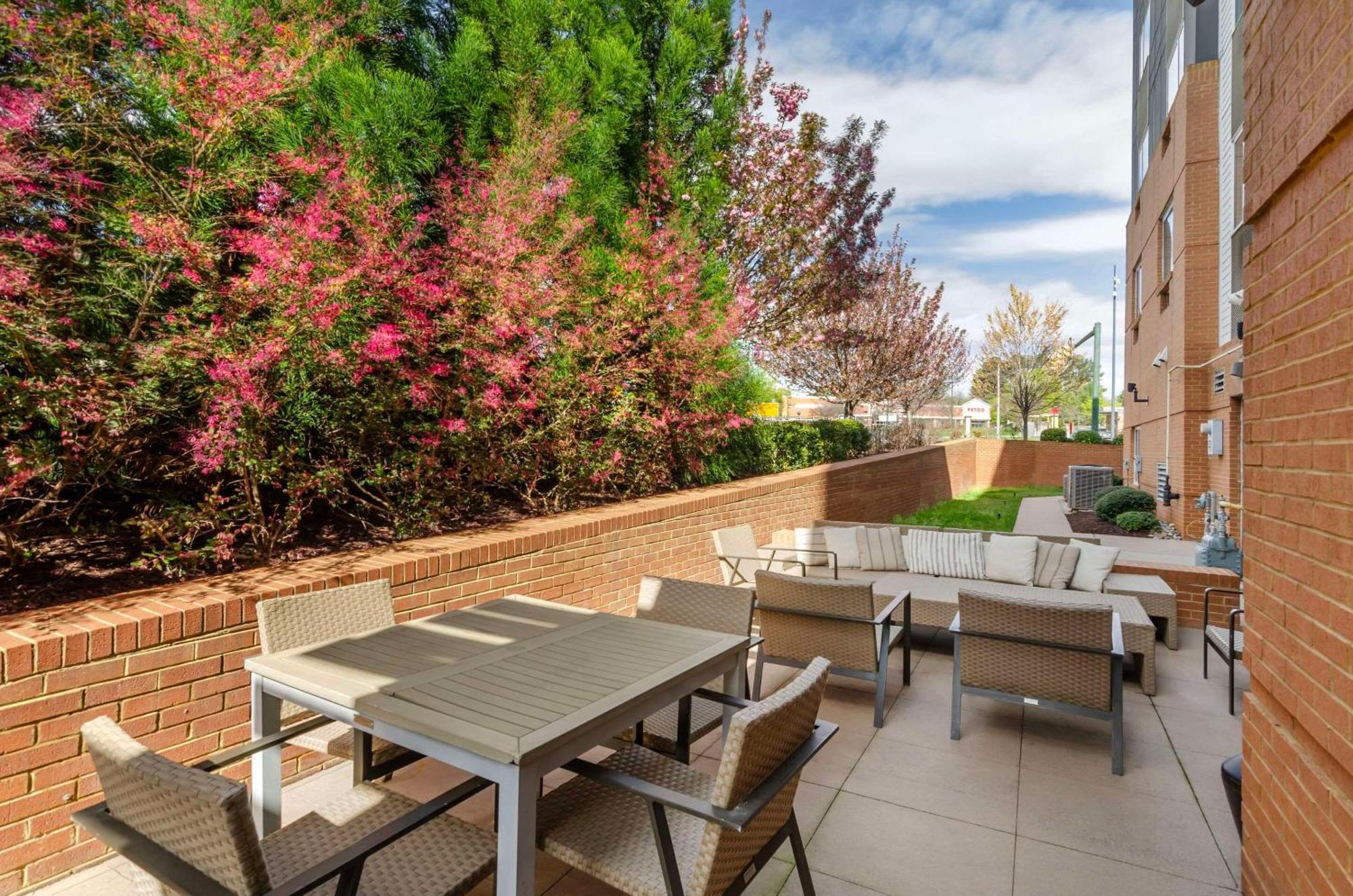 Country Inn & Suites By Radisson, Charlottesville-Uva, Va Екстер'єр фото