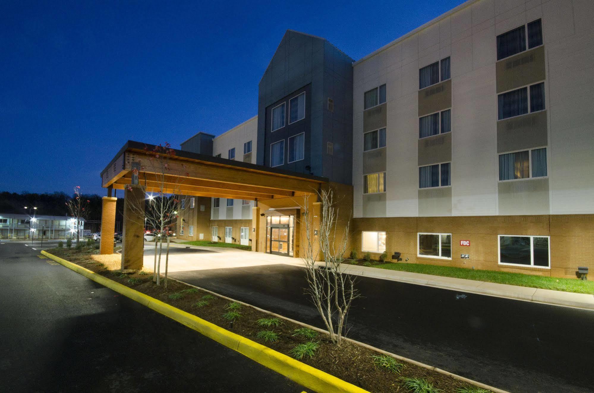 Country Inn & Suites By Radisson, Charlottesville-Uva, Va Екстер'єр фото